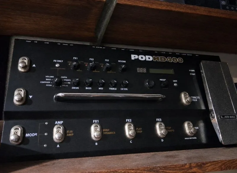 Line 6 POD HD400