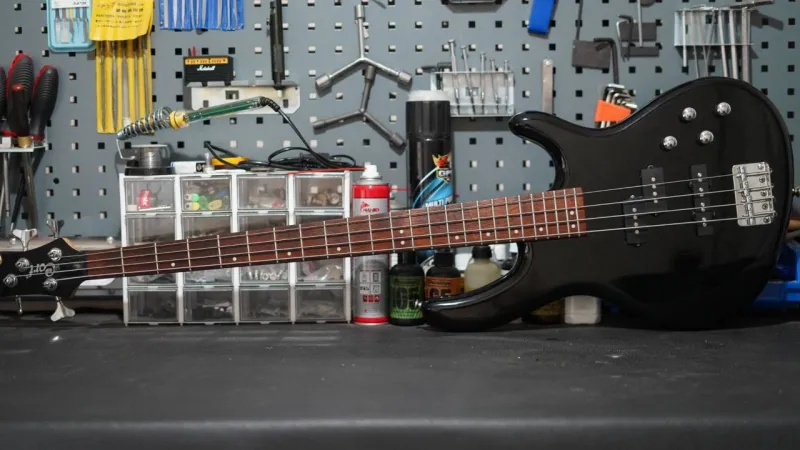 گیتار بیس Cort Action Bass Plus