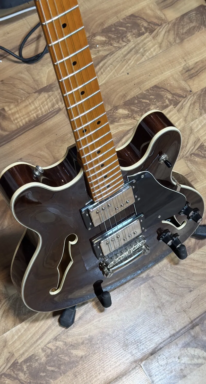 Squier Classic vibe