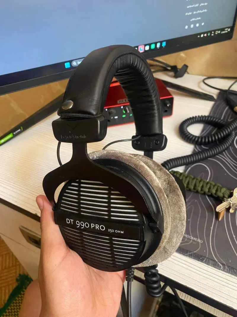 هدفون استودیو بیرداینامیک مدل DT 990 Pro 250 omh