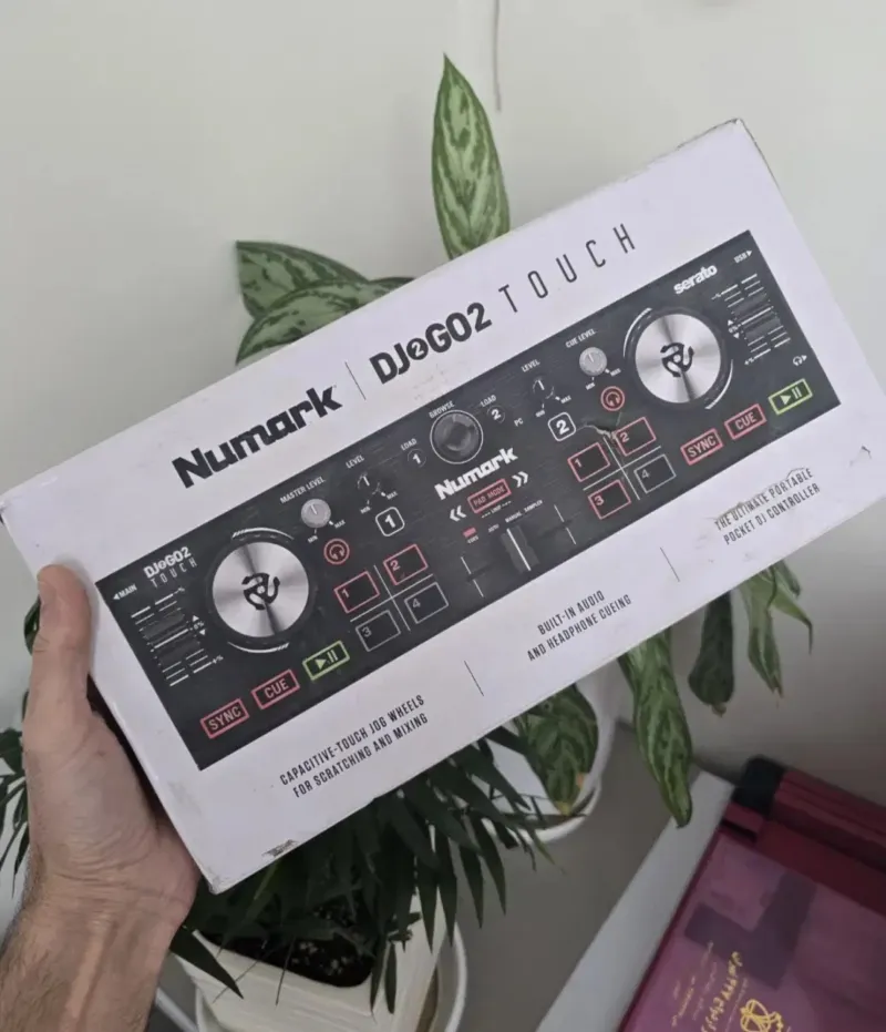 DJ کنترلر دی جی Numark DJ2GO2