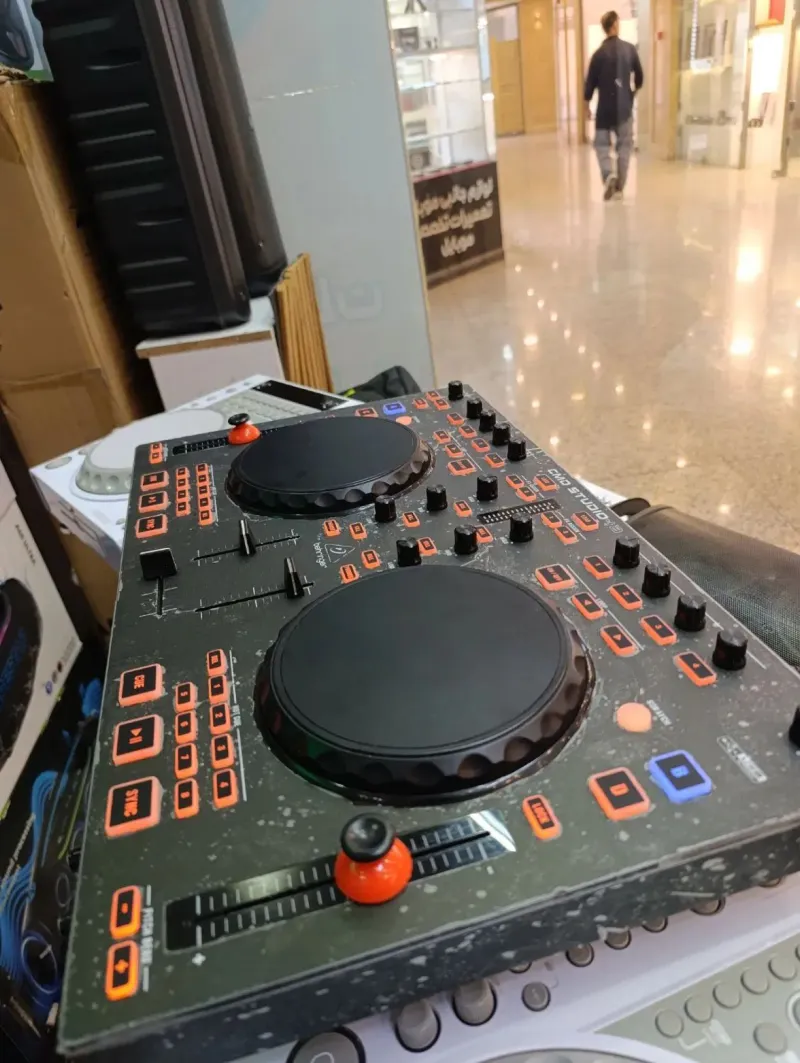دستگاه دی جی کنترلر cmd studio 4a
